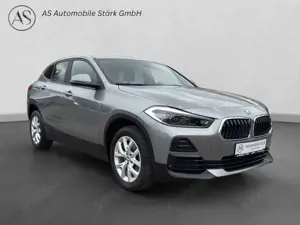 BMW X2 sDrive 18i Automatik+LED+Kamera+Sportsi.+Navi