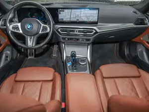 BMW i4 eDrive35 M Sport Pro HUD+AHK+PANO+Memory-Sitz+Lase Bild 4