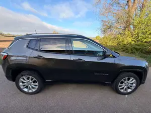 Jeep Compass 1.3 T-GDI 110kW Limited DCT Bild 2