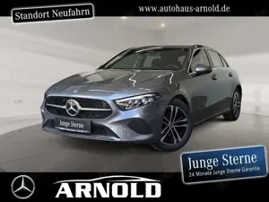 Mercedes-Benz A 180 A 180 Progressive Navi LED Lenkradhzg. Kamera ! BC