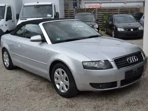 Audi A4 A4 Cabrio Cabriolet 2.5 TDI Verdeck NEU Zahnr gew.