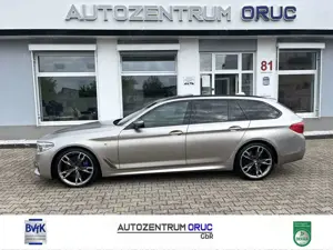 BMW M550 d Touring xDrive *Pano*LED*HUD*HK*ACC*