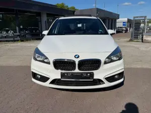 BMW 216 Bild 2