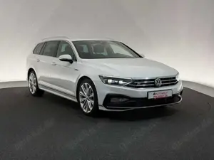 Volkswagen Passat Variant Passat Var. 4Mo.*ELEGANCE*R LINE-MATRIX-AHK-ACC