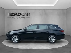 SEAT Leon Style 1.5 TSI 1.Hand *ACC*LED*CARPLAY*AHK* Bild 3