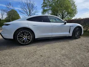 Porsche Taycan Taycan Performancebatterie Plus Bild 3