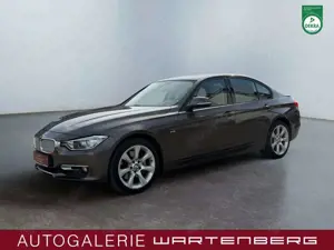 BMW 335 i xDrive Limousine/MODERN/AHK/HUD/SHZ HINTEN/