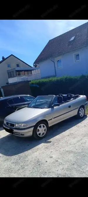 Opel Astra Cabrio 1.6i Bertone Edition