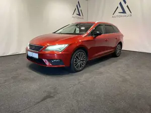 SEAT Leon Xcellence 4Drive Navi AHK CarPlay Pano LED