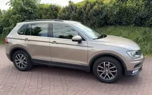 Volkswagen Tiguan Comfortline 2.0 TDI, AHK