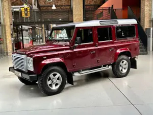 Land Rover Defender 110 TD4 Station Wagon SE "Montalcino"