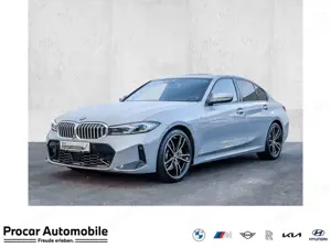 BMW 330 d xDrive M Sport ACC RFK NAVI LED PDC V+H LM