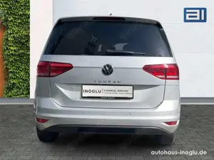 Volkswagen Touran VW Touran 1.5 TSI Active 7-Si+Navi+SHZ+DAB+VC+ACC+ Bild 4