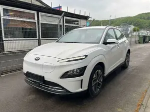 Hyundai KONA Select R.Cam dig.Cockpit SHZ LED ACC DAB