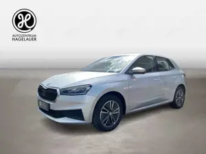 Skoda Fabia Ambition Tour 1.0 TSI 5-Gang Klima Einparkhilfe