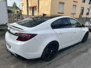 Opel Insignia Bild 3