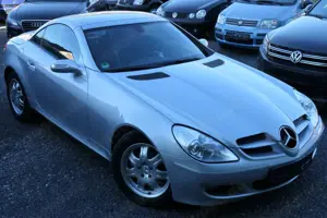 Mercedes-Benz SLK 200 SLK 200 Automatik*15Tkm*Leder*PDC*Traumzustand* Bild 4