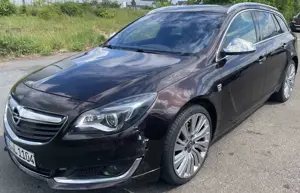 Opel Insignia 2.0 ECOTEC Turbo 4x4 Sports Tourer OPC Line