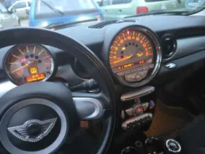 MINI Cooper Bild 5