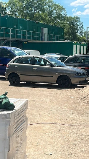 seat ibiza 6l  Bild 3