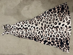 Leo Kleid schick Neckholder