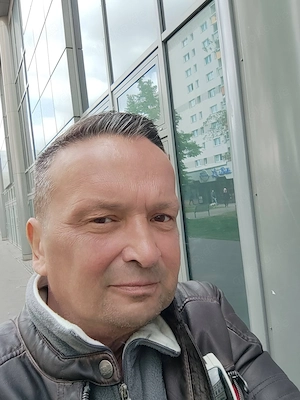 Attraktiver Mann sucht aufgeschlossene Frau. Bild 4