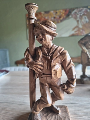 Holzfiguren  Bild 4