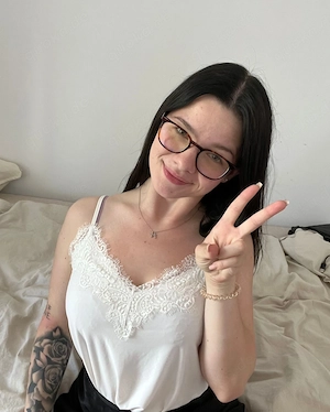 Süße dirtyroxy 23 sucht Ablenkung 