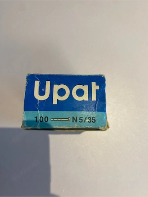 Metalldübel, unbenutzt
