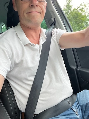 16.30Uhr Er mit 18x5 geht nackt Joggen ... Wanderparkplatz B470