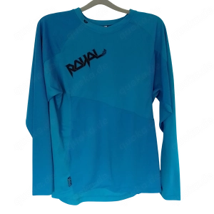Hellblaues Radlerhemd der Marke Royal