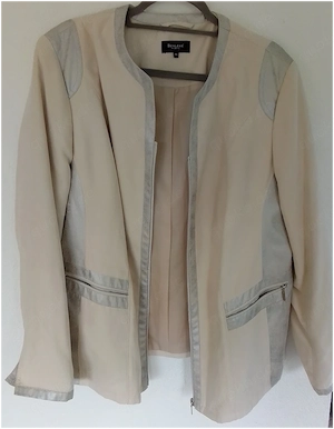 Beige Damenjacke, Marke = Bexleys, Größe = 48