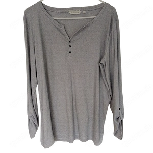 Graues Langarm-Shirt