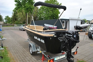 Motorboot Sloep Schaluppe Konsolenboot mit 15 PS Motor Bild 5
