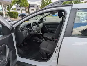 Dacia Duster 1.5 Blue dCi 115 Comfort 4WD (43) Bild 5