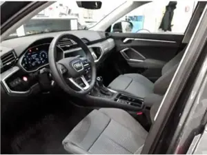 Audi Q3 35 TDI S LINE NAVI eKLAPPE KLIMA AHK Bild 3