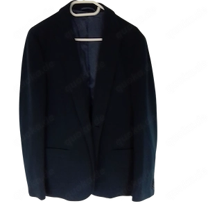 Dunkelblaues Herrenjacket in der Größe 48