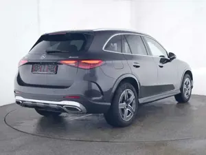 Mercedes-Benz GLC 300 e 4M *AMG Premium Digital AHK 360° KeyGo Bild 3