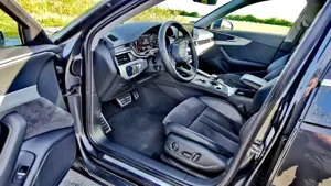 Audi A4 Avant 2.0 | 190PS | Head Up | Panorama | ACC | LED