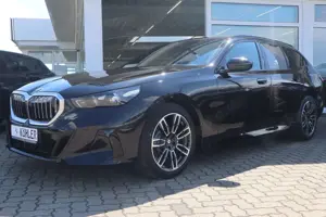BMW 520 d xDrive Touring M Sport/AHK/HK/Lhz/Shz/DAB