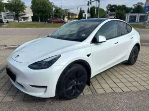 Tesla Model Y Model Y Long Range Dual Motor AWD