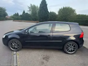 Volkswagen Golf 1.4 Tour | 80 PS | Klima | Winterräder inkl | SHZ.