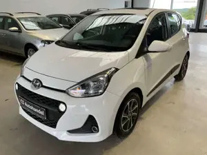 Hyundai i10 1,2*Style-Navi-Klima-SHZ-SHD*