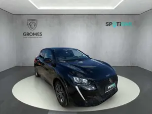 Peugeot 208 e- Allure Pack 136 Navi LED SHZ ACC Digitales Cock