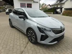 Renault Clio Techno
