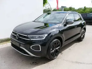 Volkswagen T-Roc black style 1,5 TSI DSG*AHK*ACC*MATRIX-LED*SHZ*...
