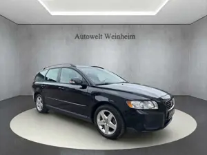 Volvo V50 °KOMBI°1.8°KINETIC°AHK°1.HAND°91TKM°SHZ°XENON
