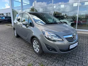 Opel Meriva Innovation PDC, Pano, Sitzheizung 140PS