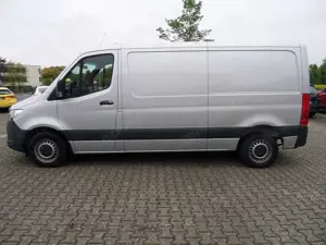 Mercedes-Benz Sprinter 214 cdi L2+Navi+AHK+Standhzg+Kamera+Klima+3-Sitzer