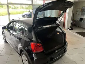 Volkswagen Polo V Trendline/Bluetooth/PDC/Allwetter/HU-Neu Bild 5